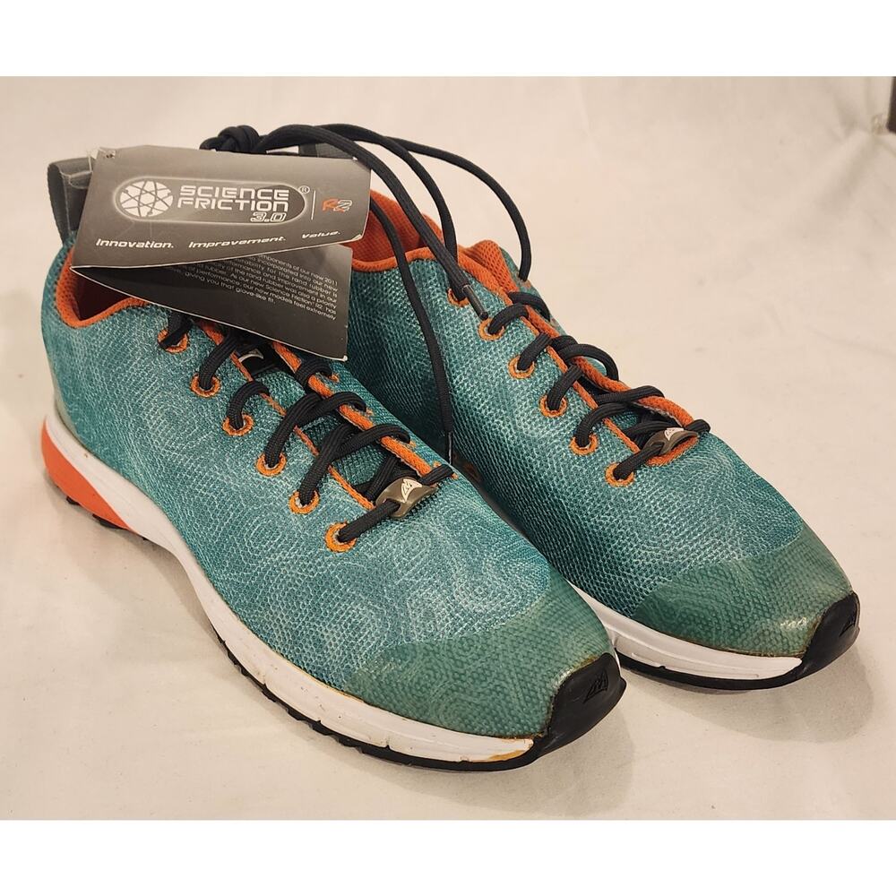 NWT Mad Rock Topo Women's Approach Shoes Teal Hiking Sneakers Size 6.5